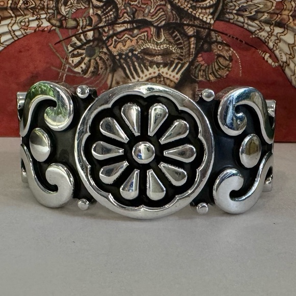 💎Love Vintage Jewelry? New Estate pieces & more coming soon! - Picture 14 of 14